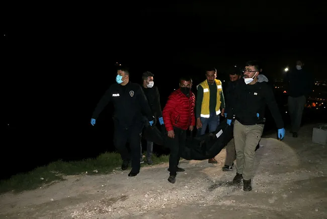 Şanlıurfa'da aileler arasında silahlı kavgası: 1 ölü, 6 yaralı - 1