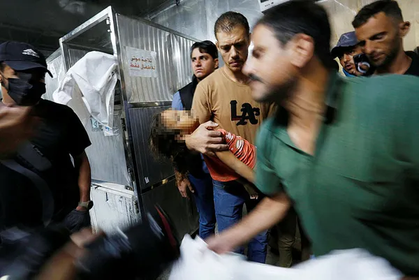 Katil İsrail’in Gazze katliamında 25. gün | Gazze’ye 18 bin ton bomba atıldı! 3 bin 457 çocuk öldürüldü