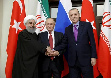 Kritik zirve sonrası Rusya'dan Suriye kararı