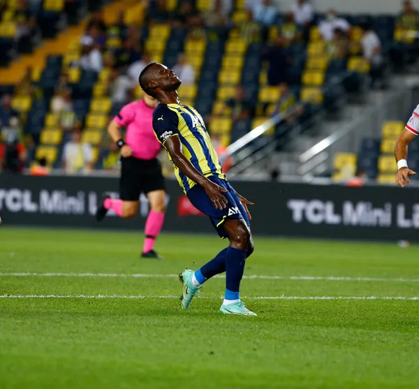Fenerbahçe'ye güzel haber! Samatta ile yollar ayrıldı - 2