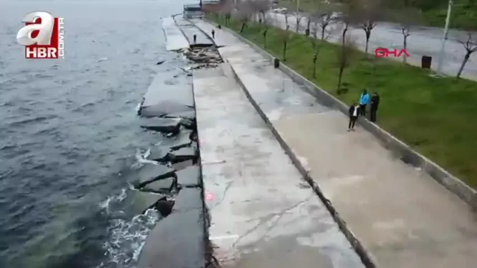 O sahilde çökmeler devam ediyor! Uzman isim uyardı: Olası bir depremde...