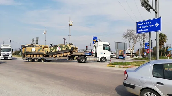 TSK’dan sınır birliklerine önemli sevkiyat