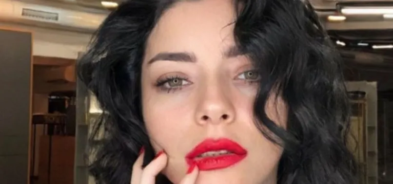 Merve Boluğur’dan bomba gibi estetik itirafı! ‘Gereksiz olduğunu düşünüyorum’