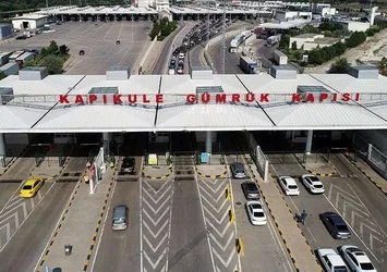 Ticaret Bakanlığından gümrük kapılarında yeni tedbirler! Vatandaşların geçişleri kolaylaştırılacak