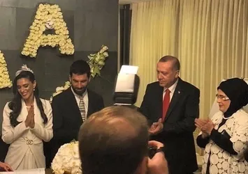 Arda Turan'dan ömürlük imza