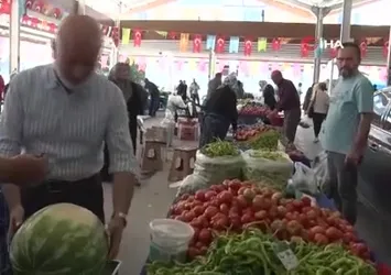 Kayseri'de yüzde 100 ekolojik pazar açıldı