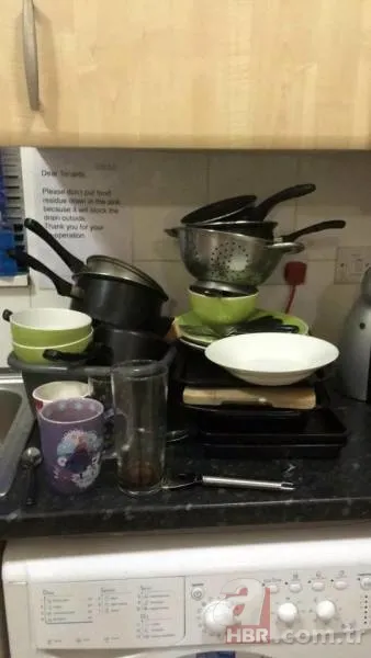 Brittani Cooper İngiltere’nin en pis öğrencisi seçildi 10