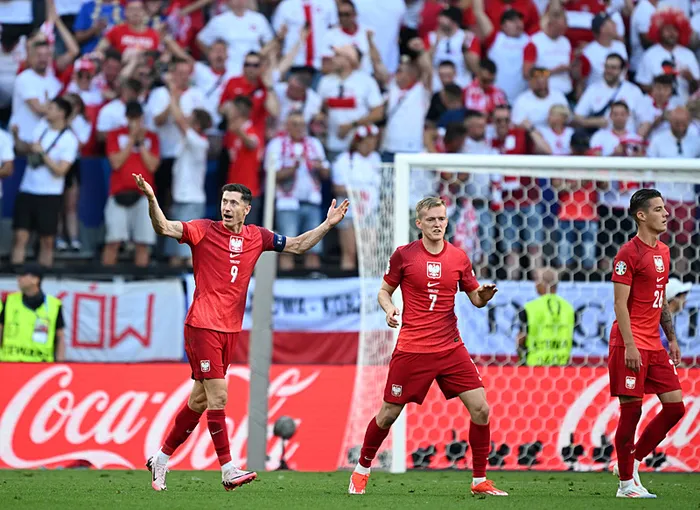 Fransa grubu ikinci sırada tamamladı! Polonya ile yenişemedi