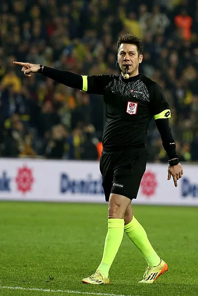 Son dakika haberi | Fenerbahçe-Galatasaray ve Beşiktaş-Trabzonspor derbilerinin hakemi belli oldu