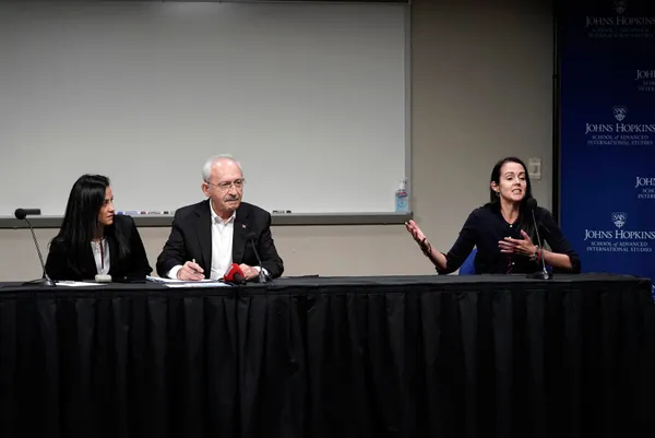 Kemal Kılıçdaroğlu ABD’deki gizemli 8 saat sorusunu böyle geçiştirdi: Hamburger yemeye gittim