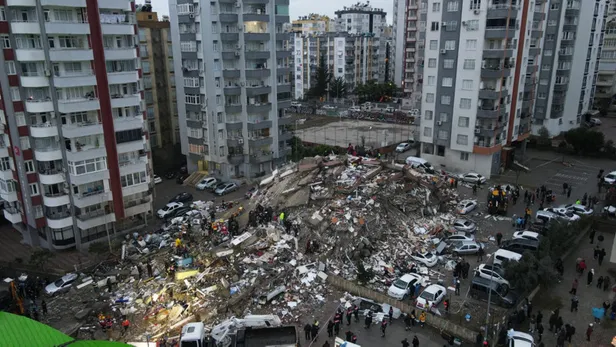 Türkiye’ye deprem yardımı yapan ülkeler | 2023 Kahramanmaraş depreminde hangi ülke ne kadar yardım gönderdi?