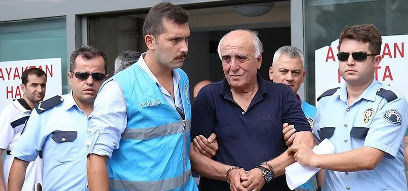 Hakan Şükür'ün babası hastaneye kaldırıldı