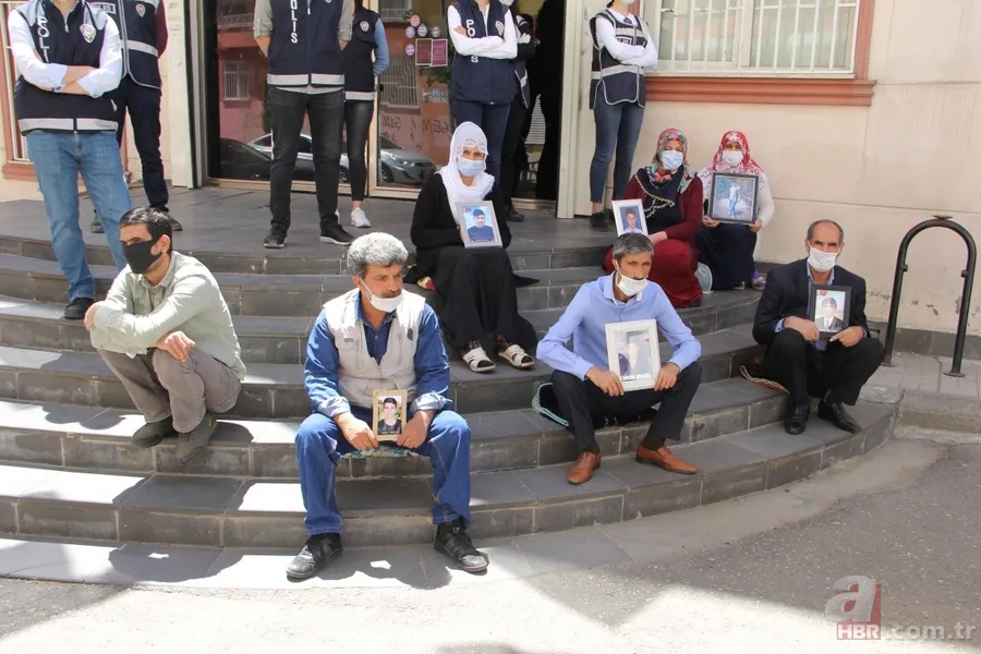 Diyarbakır'da evlat nöbetindeki ailelerden HDP'li vekillere "makam aracı" tepkisi 21