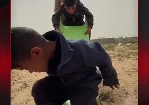 GAZZE'DE ÇOCUK OLMAK...