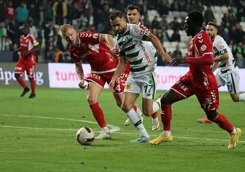 Konyaspor evinde ’altın’ buldu!