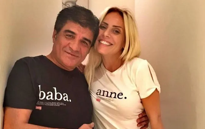 İbrahim Erkal’ın eşi ve çocukları bu evde yaşıyor! Salonun en özel köşesi...