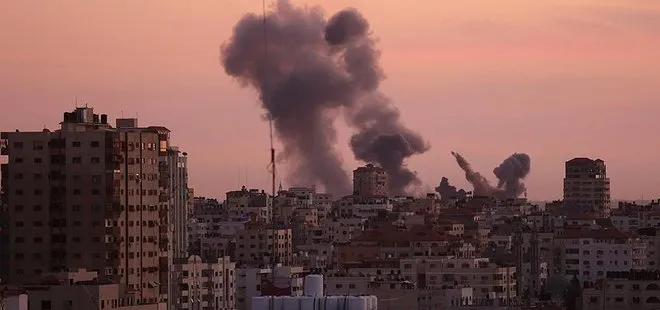 İsrail Gazze’yi bombaladı: 2 şehit