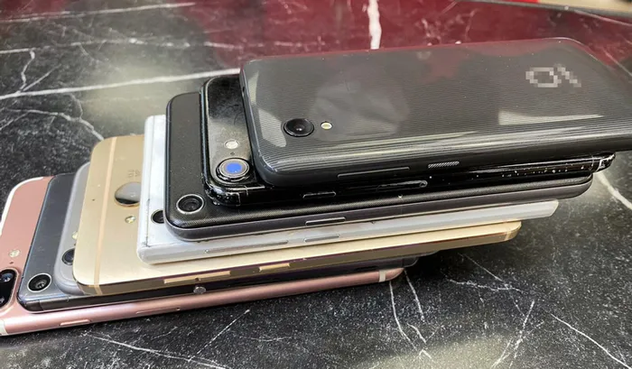 İkinci el cep telefonlarındaki yeni dönem vatandaşı da esnafı da memnun etti