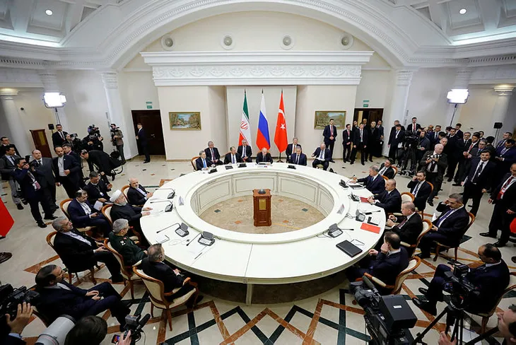 Erdoğan, Putin ve Ruhani zirvesinden kareler