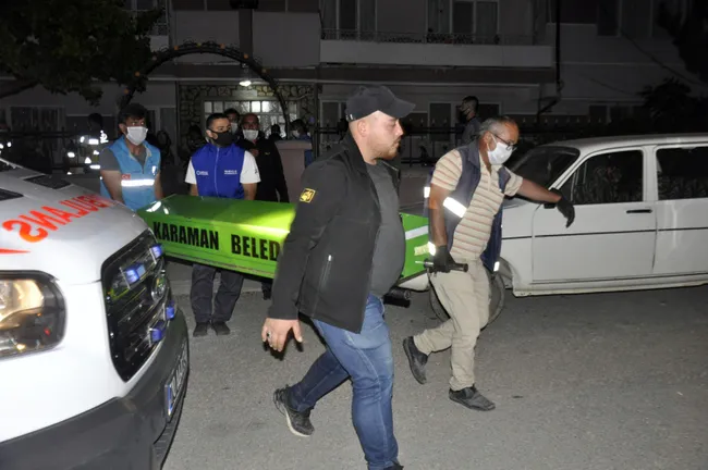 51 yaşındaki adamı evde çocukları ipte asılı buldu! Kapıdaki işaret dikkat çekti - 2