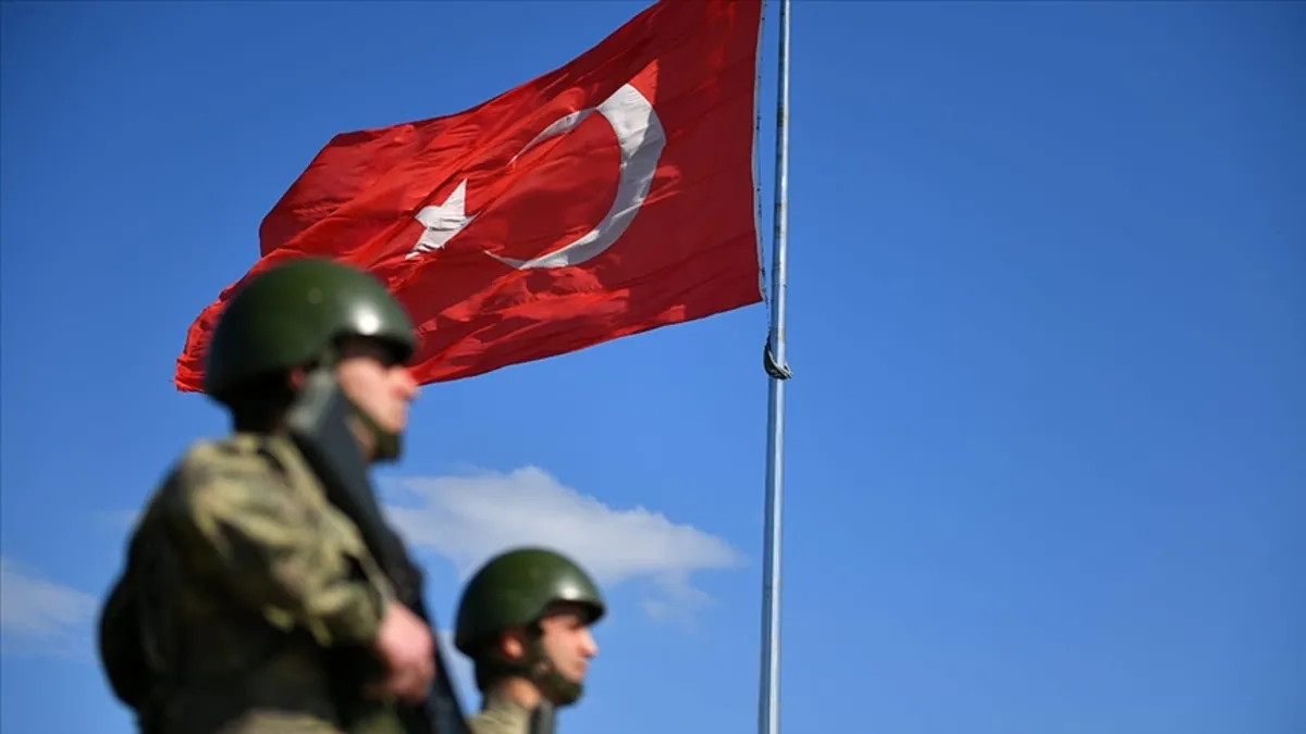 Edirne'de 2 FETÖ şüphelisi yakalandı