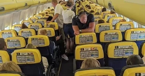 İngiltere'de havacılık krizi! 200 bin yolcu havalimanlarında bekliyor - 3