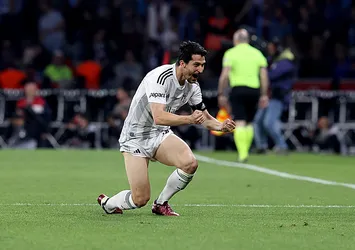 Beşiktaş'ta eleştirilip vazgeçilemeyen adam Necip Uysal rekor sezonunu yaşadı