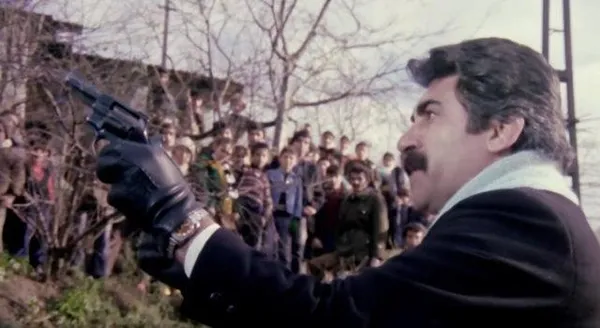 Türk sinemasının acı kaybı! Oyuncu Hikmet Taşdemir vefat etti