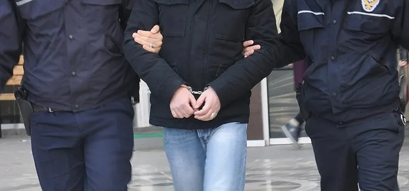 FETÖ'ye "ankesörlü telefon" operasyonu