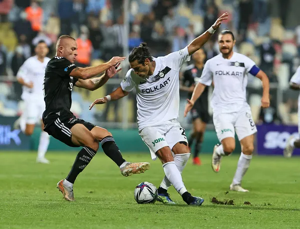 kara-kartala-izmirde-ucus-engeli-altay-2-1-besiktas-mac-sonucu-ozet-1632510525256.jpg Kara Kartal'a İzmir'de uçuş engeli! Altay 2-1 Beşiktaş (MAÇ SONUCU-ÖZET) - 1