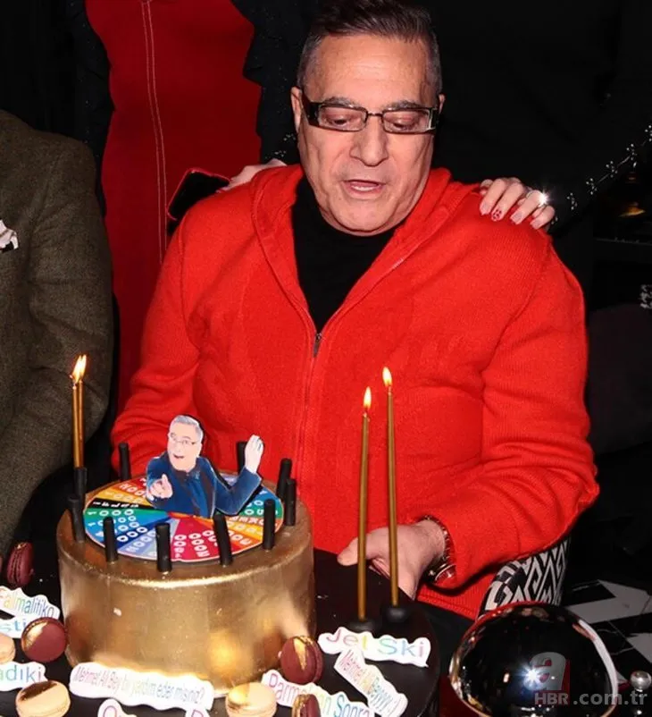 Mehmet Ali Erbil’e doğum gününde 70 bin TL’lik pırlanta yüzük