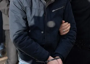 FETÖ'cü iş adamlarına hapis cezası