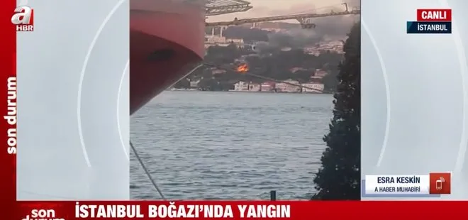 İstanbul Boğazı’nda yangın! Tarihi bina alev aldı