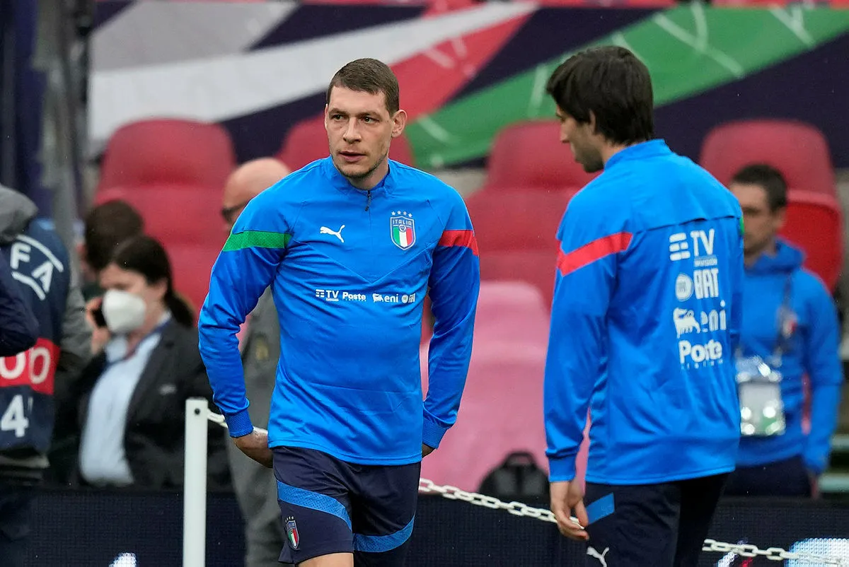 Galatasaray çok istemişti! Andrea Belotti tercihini yaptı formayı giydi! Resmen Roma'da...