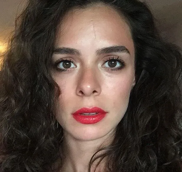 Ebru Polat’tan itiraf: Eteğim uçsa ne olur...