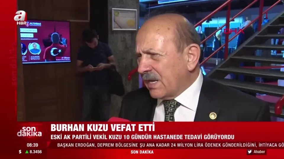 Burhan Kuzu hayatını kaybetti!