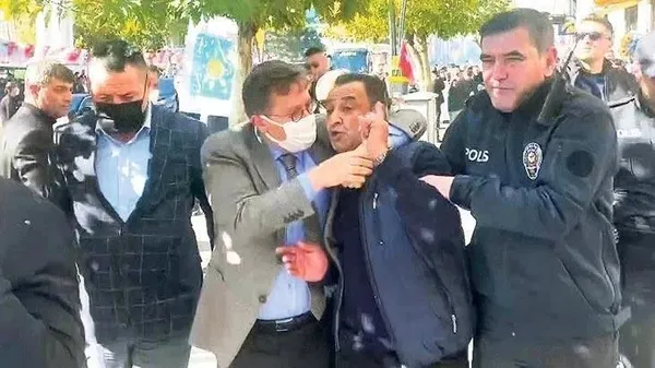 ak-partide-gundem-asgari-ucret-baskan-erdogan-parti-kurmaylariyla-bir-araya-geliyor-1636949360545.jpeg