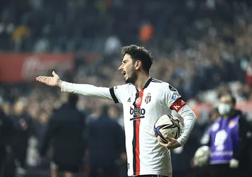 Oğuzhan Özyakup yeni takımıyla anlaştı