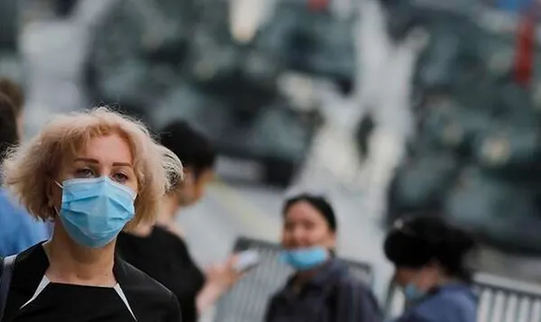 Kadınlar koronavirüs yüzünden 800 milyar dolar gelir kaybı yaşadı