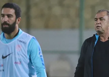 Fatih Terim ile Arda Turan aynı karede