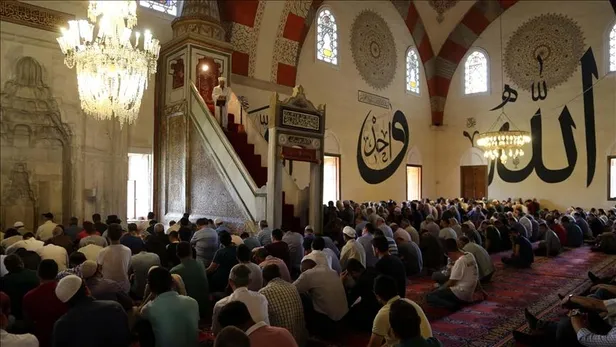 21-ekim-cuma-hutbesi-diyanet-i-cuma-hutbesi-konusu-nedir-21-ekim-2022-cuma-hutbesi-tam-metin-il-il-cuma-vakitl-1666332389334.jpg 21 Ekim Cuma Hutbesi Diyanet I Cuma Hutbesi konusu nedir? 21 Ekim 2022 Cuma Hutbesi tam metin! İl il Cuma vakitleri - 3