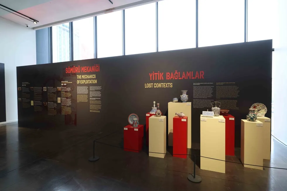 world-decolonization-forum-insanligin-yuku-dekolonizasyonun-bugunu-sergisi-ile-basladi-1778337052276.jpg Sergi, 17 Mayıs’a kadar ziyaret edilebilecek (Foto: ahaber.com.tr)