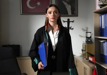 Kör Nokta'da Aslım kayıp telefonun peşinde!