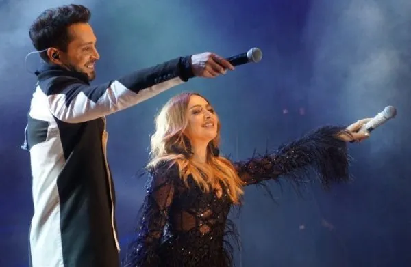 Murat Boz’dan Hadise isyanı: Çok zalimce!