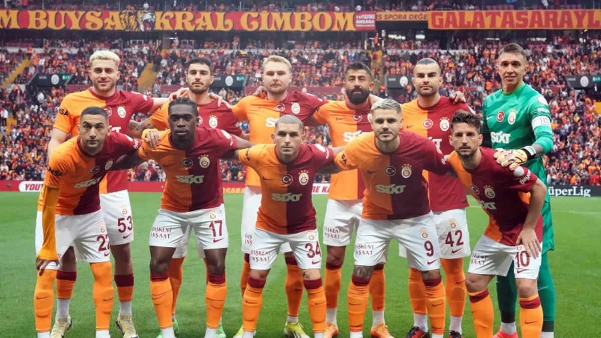 Galatasaray'dan 4 büyük transfer girişimi! Devler Ligi için seferberlik