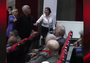 "BASINA ÇOK GÜZEL MALZEME OLUYORUZ"