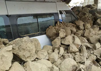 İran'daki depremde 25 kişi yaralandı | Son depremler