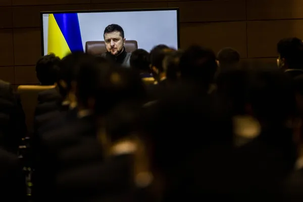 1648125127773.jpg Zelenskiy NATO Zirvesi'nde konuştu! Rusya'ya yeni suçlama: Fosfor bombası kullandılar - 2