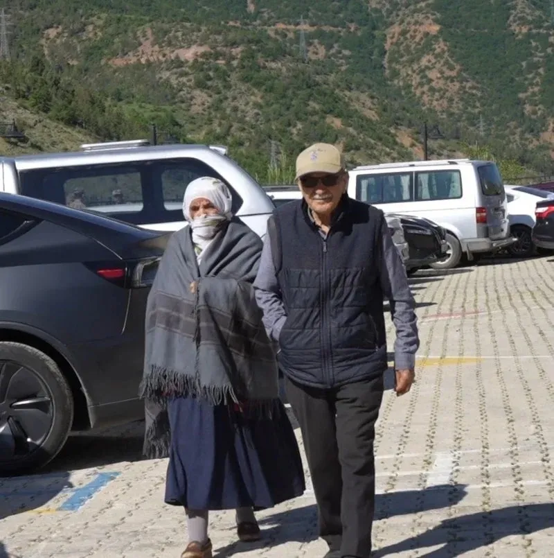 Üç ilde belde seçimleri için vatandaşlar sandık başına gitti