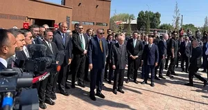 Başkan Erdoğan’dan Selçuklu mezarlığına ziyaret